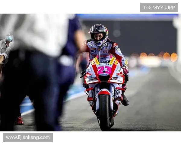 MotoGP赛季重燃战火 新兴车队挑战传统强队角逐世界冠军