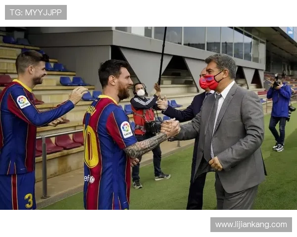梅西携手巴萨重返西甲赛场 展现冠军风采点燃球迷激情
